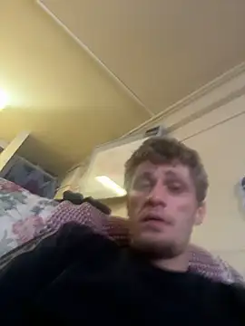 Snapshot of SpAzZ1234 chatting on 01-06-26, 06:01 SpAzZ1234 online show from 01-06-26, 06:01