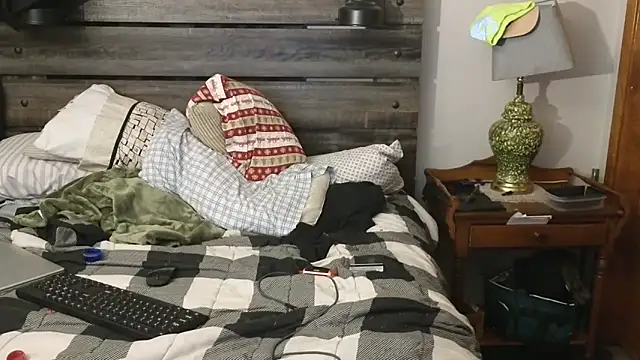 SpAzZ1234 online show from 03-11-26, 01:21