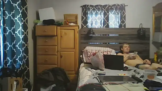 Snapshot of SpAzZ1234 chatting on 03-11-25, 12:50 SpAzZ1234 online show from 03-11-25, 12:50