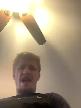 Snapshot of SpAzZ1234 chatting on 01-12-26, 11:42 SpAzZ1234 online show from 01-12-26, 11:42