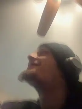 Snapshot of SpAzZ1234 chatting on 01-11-26, 06:15 SpAzZ1234 online show from 01-11-26, 06:15