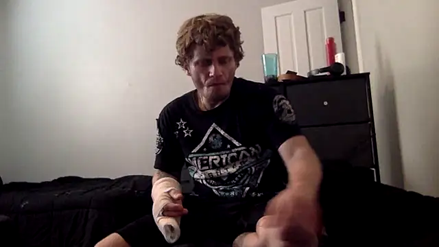 SpAzZ1234 online show from 04-14-26, 09:09