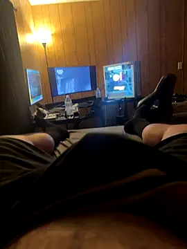 Jayare95 online show from 11-30-25, 06:47