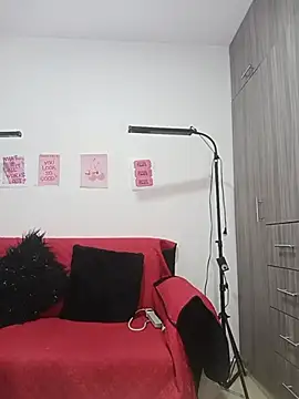 cloy baby   online show from 08-01-26, 11:30