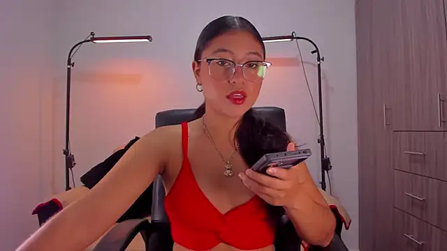 cloy baby   online show from 06-04-26, 11:48
