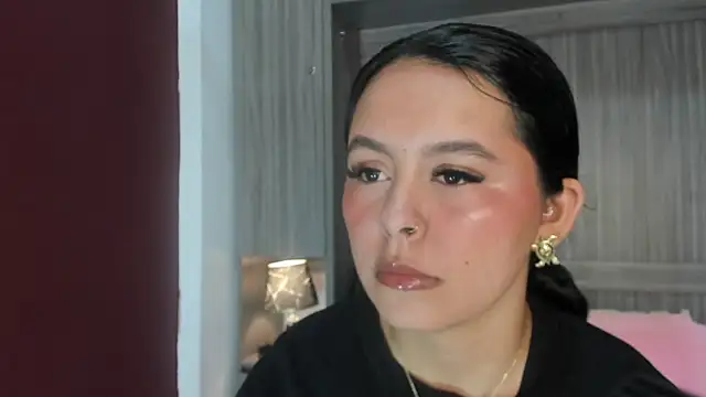 valerymeyerr online show from 04-06-26, 11:44