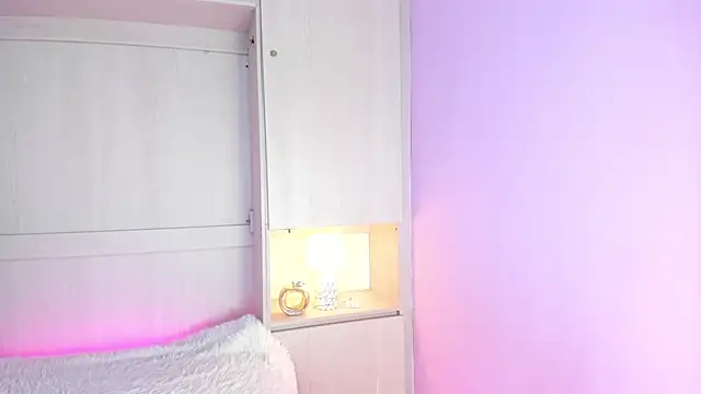 valerymeyerr online show from 10-17-25, 04:27