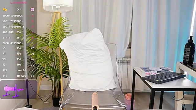 Snapshot of Sexydoll112 chatting on 01-17-26, 01:31 Sexydoll112 online show from 01-17-26, 01:31