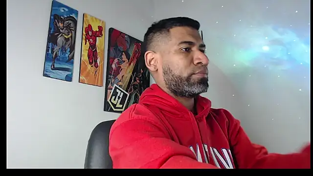Snapshot of Enriblack92 chatting on 02-19-25, 11:25 Enriblack92 online show from 02-19-25, 11:25