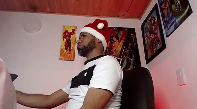 Snapshot of Enriblack92 chatting on 12-08-24, 03:29 Enriblack92 online show from 12-08-24, 03:29