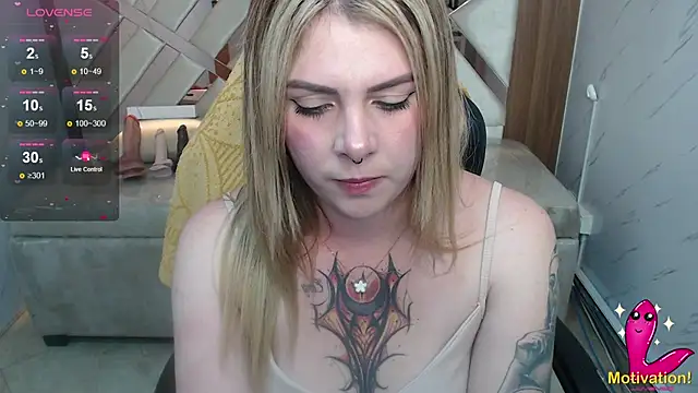 Paula b  online show from 06-10-26, 06:20