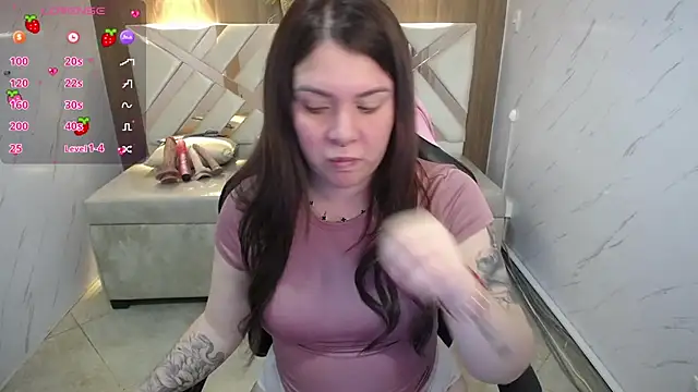 Paula b  online show from 10-02-25, 12:41
