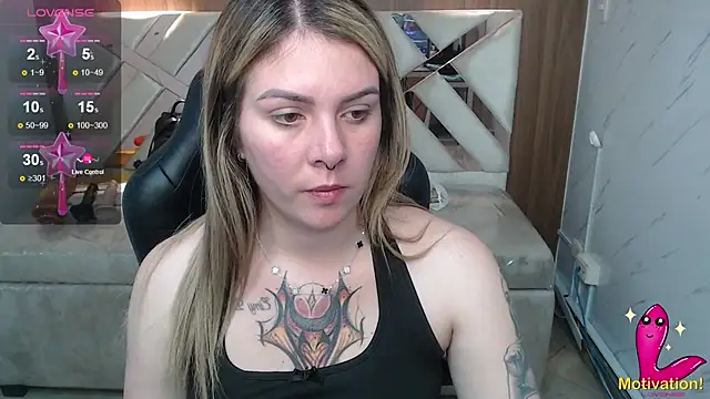 Paula b  online show from 07-10-26, 01:00