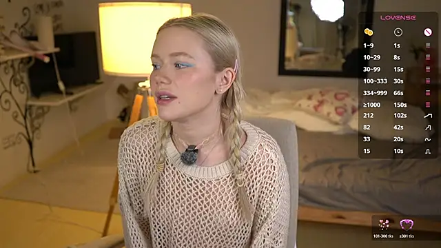 LexieLoree online show from 11-09-25, 04:16