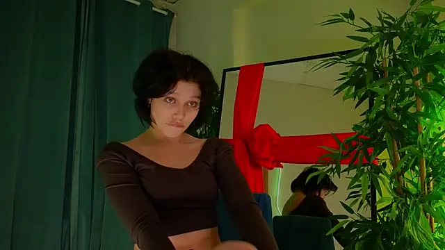 ari rari online show from 02-23-25, 06:34