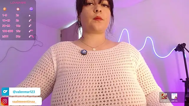 Layna cold online show from 07-21-26, 03:46