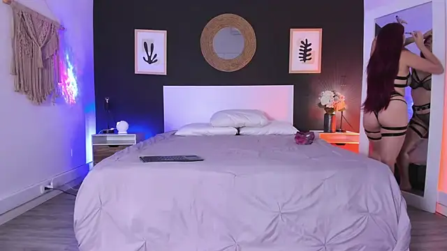 VioletPaket online show from 09-24-25, 11:28