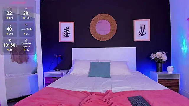 VioletPaket online show from 03-24-26, 11:10