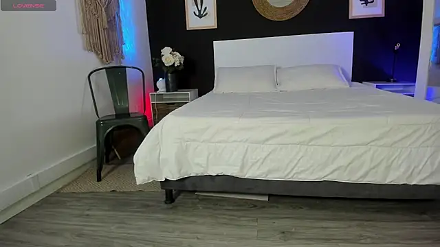 VioletPaket online show from 02-14-26, 01:11