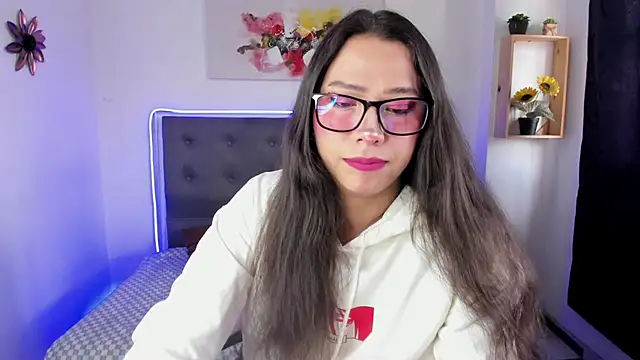 Snapshot of paula_kawaiifu_ chatting on 09-22-25, 02:12 paula kawaiifu online show from 09-22-25, 02:12