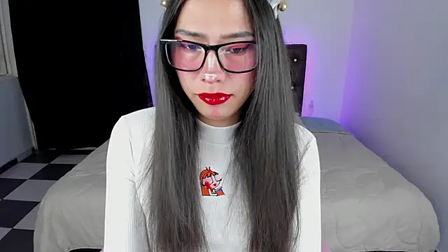 Snapshot of paula_kawaiifu_ chatting on 02-17-25, 01:55 paula kawaiifu online show from 02-17-25, 01:55
