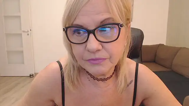 amberdoll4u online show from 01-30-25, 06:24