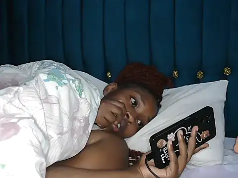 Snapshot of Sweet_mella chatting on 07-23-26, 06:59 Sweet mella online show from 07-23-26, 06:59