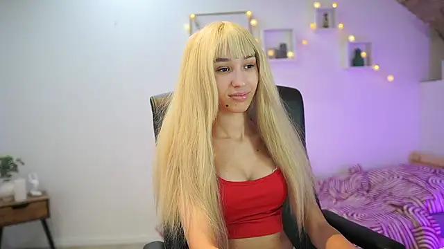 Amai  Liu online show from 10-25-25, 01:01