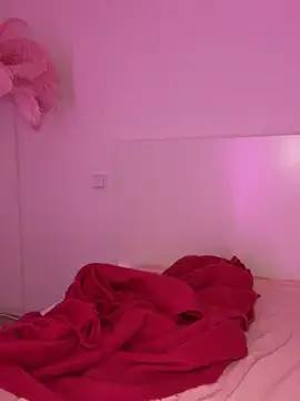 Mia-Minou online show from 02-16-26, 11:20