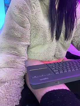 Isabella 21x online show from 03-29-26, 01:40