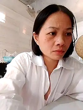 Snapshot of Aninyin22 chatting on 03-22-25, 09:34 Aninyin22 online show from 03-22-25, 09:34