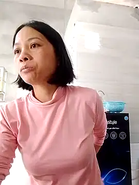 Snapshot of Aninyin22 chatting on 03-20-25, 03:13 Aninyin22 online show from 03-20-25, 03:13