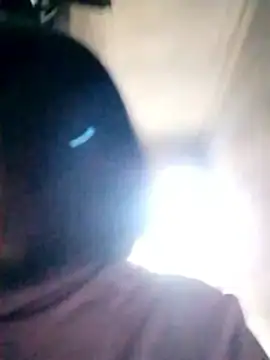 Aninyin22 online show from 11-26-25, 01:16