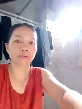 Snapshot of Aninyin22 chatting on 05-29-26, 12:38 Aninyin22 online show from 05-29-26, 12:38