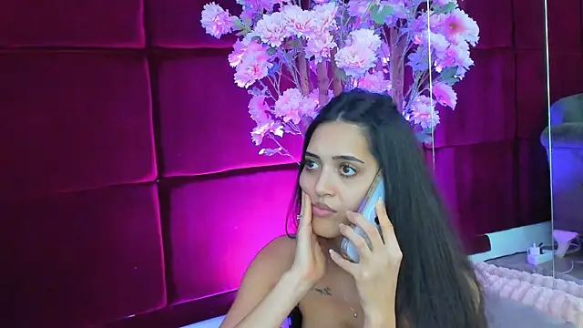 Alexxa online show from 10-17-25, 05:59