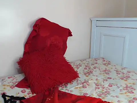 Snapshot of hot_liser chatting on 02-09-26, 07:39 hot liser online show from 02-09-26, 07:39