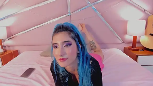 Snapshot of Lunapage chatting on 03-08-25, 04:06 Lunapage online show from 03-08-25, 04:06