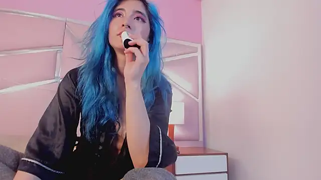 Snapshot of Lunapage chatting on 03-07-25, 10:21 Lunapage online show from 03-07-25, 10:21