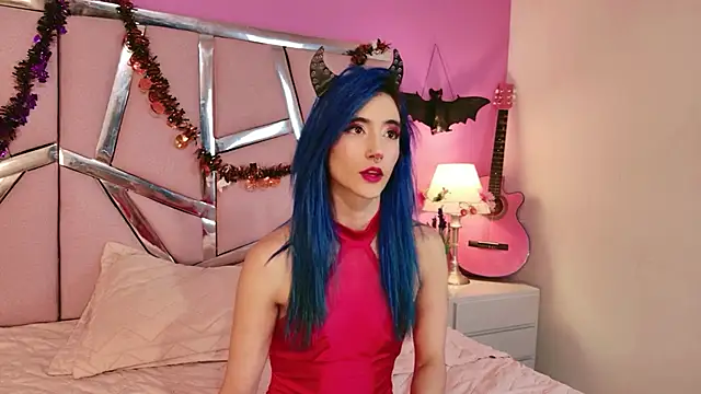 Snapshot of Lunapage chatting on 10-16-25, 08:17 Lunapage online show from 10-16-25, 08:17