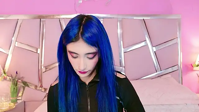 Snapshot of Lunapage chatting on 09-22-25, 08:15 Lunapage online show from 09-22-25, 08:15