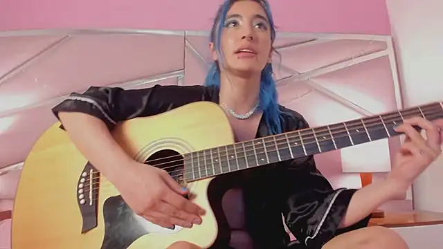 Snapshot of Lunapage chatting on 02-28-25, 07:14 Lunapage online show from 02-28-25, 07:14