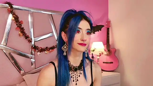 Snapshot of Lunapage chatting on 10-17-25, 08:43 Lunapage online show from 10-17-25, 08:43