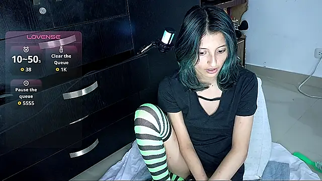 Camila---torres online show from 11-03-25, 03:23