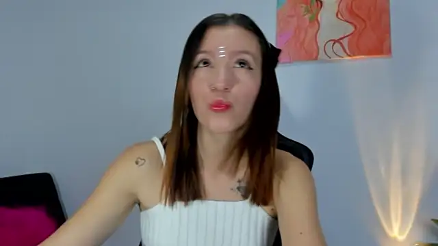 roxanne jones1 online show from 04-07-26, 06:32