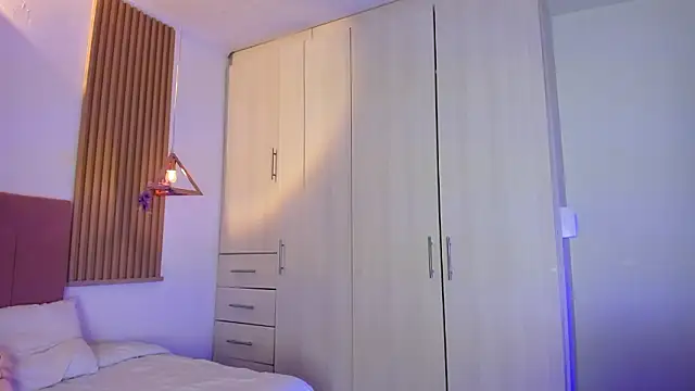 mia nevaeh online show from 03-21-26, 05:50