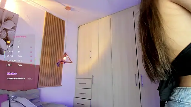 mia nevaeh online show from 03-06-26, 08:26