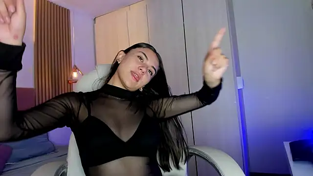 Snapshot of mia_nevaeh chatting on 06-24-26, 08:28 mia nevaeh online show from 06-24-26, 08:28