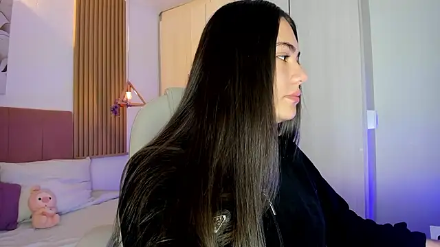 mia nevaeh online show from 03-16-26, 08:44