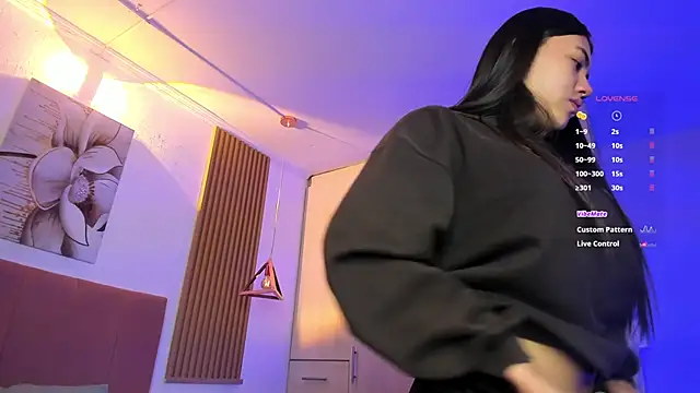 mia nevaeh online show from 11-09-25, 08:24