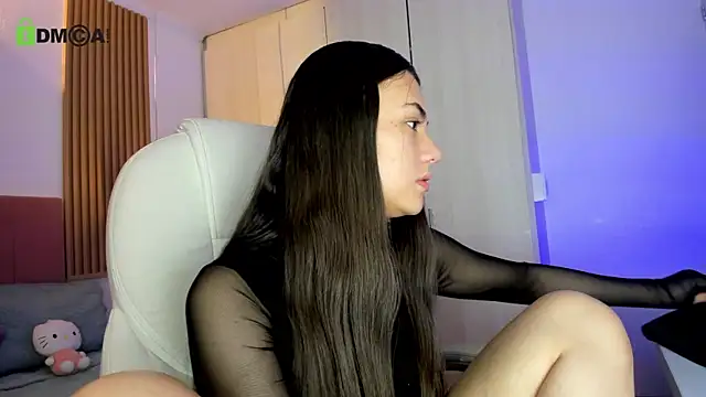 Snapshot of mia_nevaeh chatting on 06-19-26, 08:47 mia nevaeh online show from 06-19-26, 08:47
